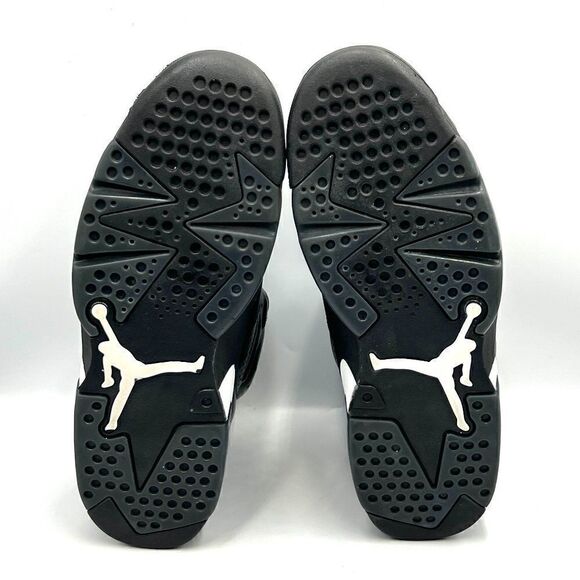 Air Jordan 6 Retro 'Black Cat' (2016) - Picture 8 of 11